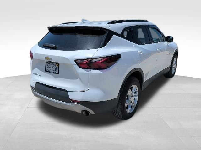 Used 2022 Chevrolet Blazer LT w/ Sound & Technology Package AWD/4WD image 3