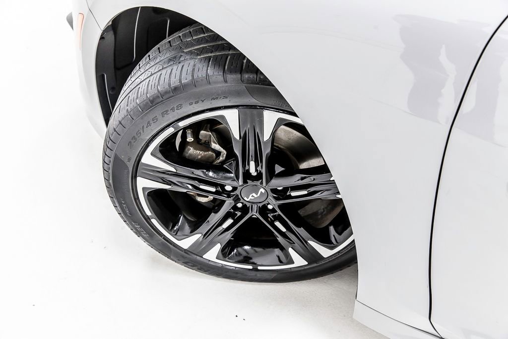 Used 2022 Kia K5 GT-Line image 12