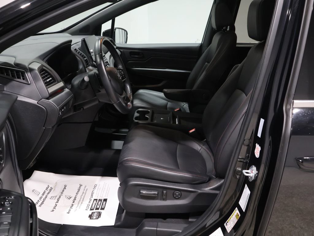 Used 2025 Honda Odyssey Sport-L image 10