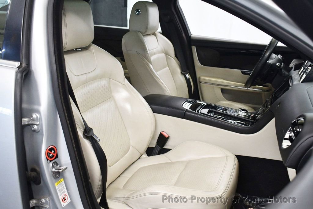 Used 2015 Jaguar XJ image 12