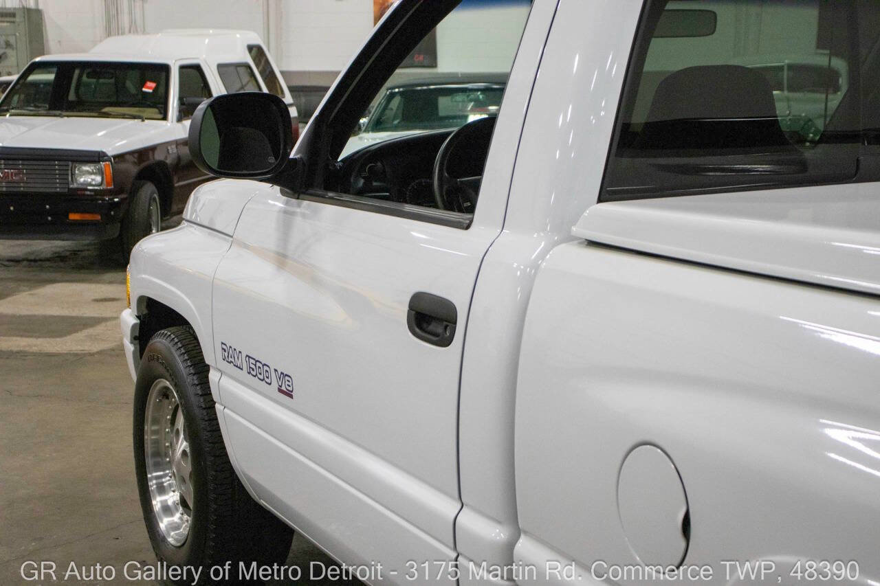Used 1998 Dodge Ram 1500 Truck 2WD Regular Cab image 22