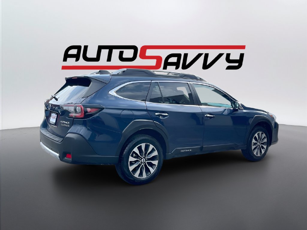 Used 2025 Subaru Outback Touring XT AWD/4WD image 7