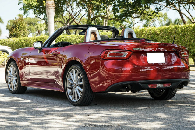 Used 2020 FIAT 124 Spider Lusso RWD image 6