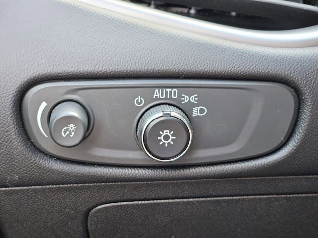 Used 2024 Chevrolet Malibu LT FWD image 20