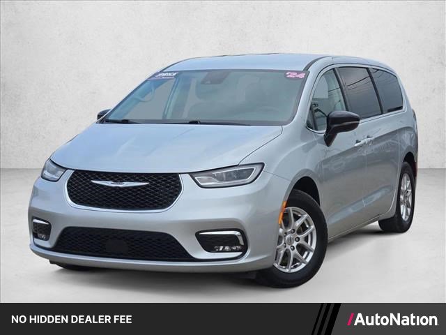Used 2024 Chrysler Pacifica Touring-L FWD image 1
