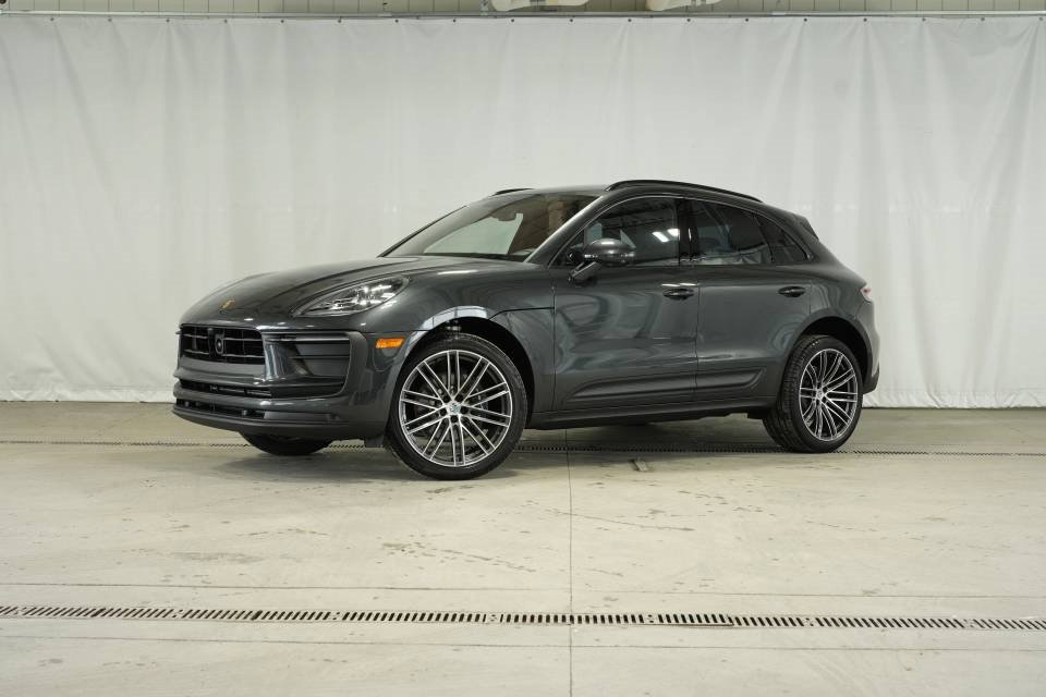 Used 2025 Porsche Macan