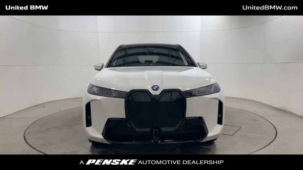 Used 2026 BMW iX xDrive60 w/ M Sport Package AWD/4WD image 3