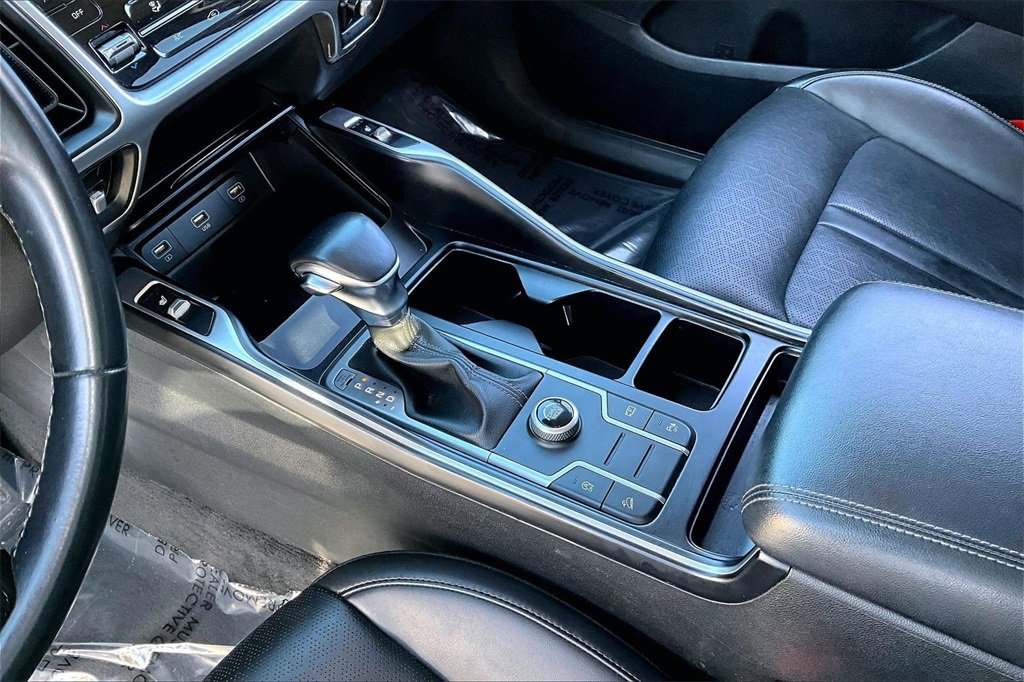 Used 2021 Kia Sorento S image 15