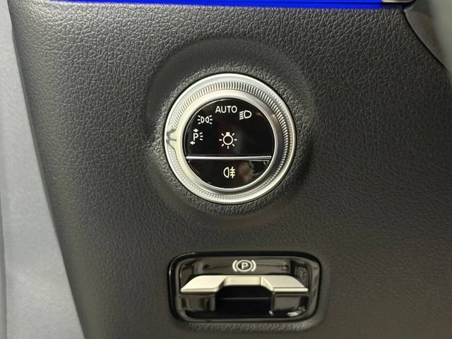Used 2023 Mercedes-Benz C 43 AMG 4MATIC Sedan image 38