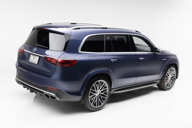Used 2024 Mercedes-Benz GLS 63 AMG 4MATIC image 3