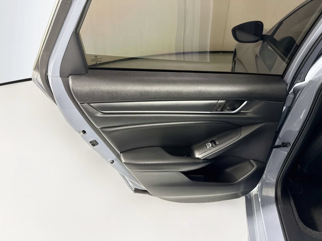Used 2022 Honda Accord Sport image 26
