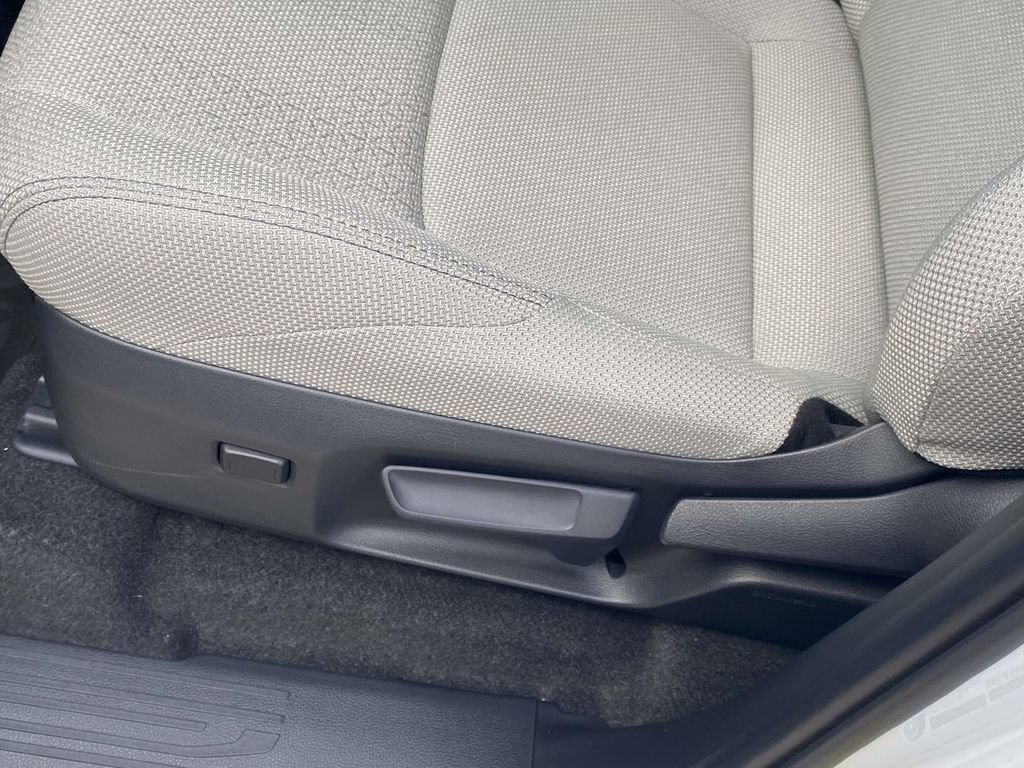 Used 2025 Toyota 4Runner SR5 RWD image 21