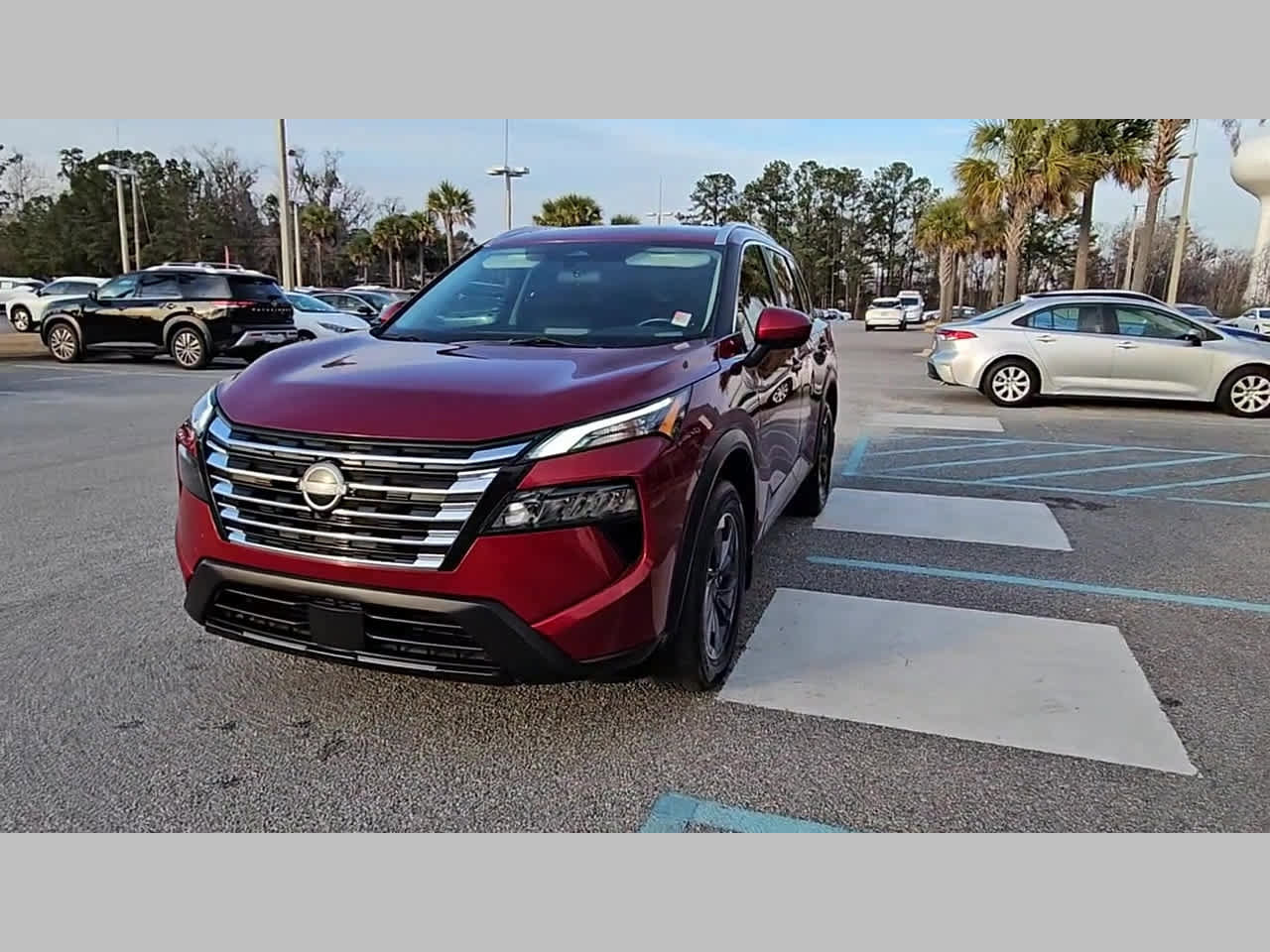 Used 2024 Nissan Rogue SV w/ SV Premium Package image 22