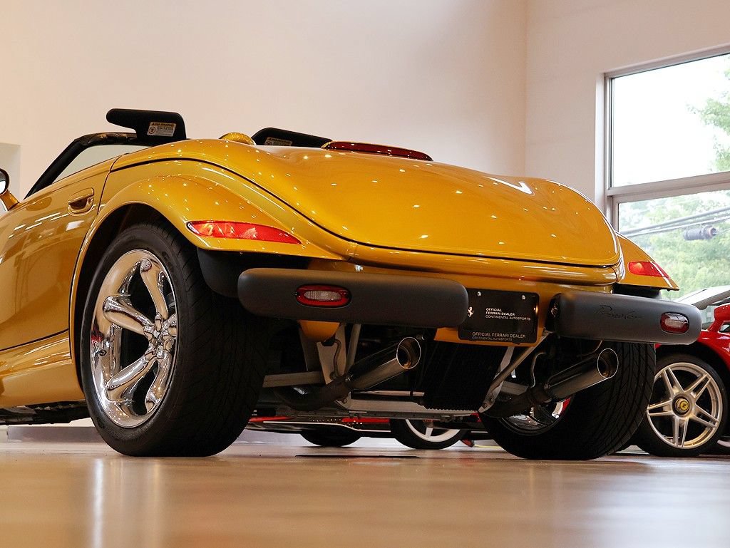 Used 2002 Chrysler Prowler RWD image 50