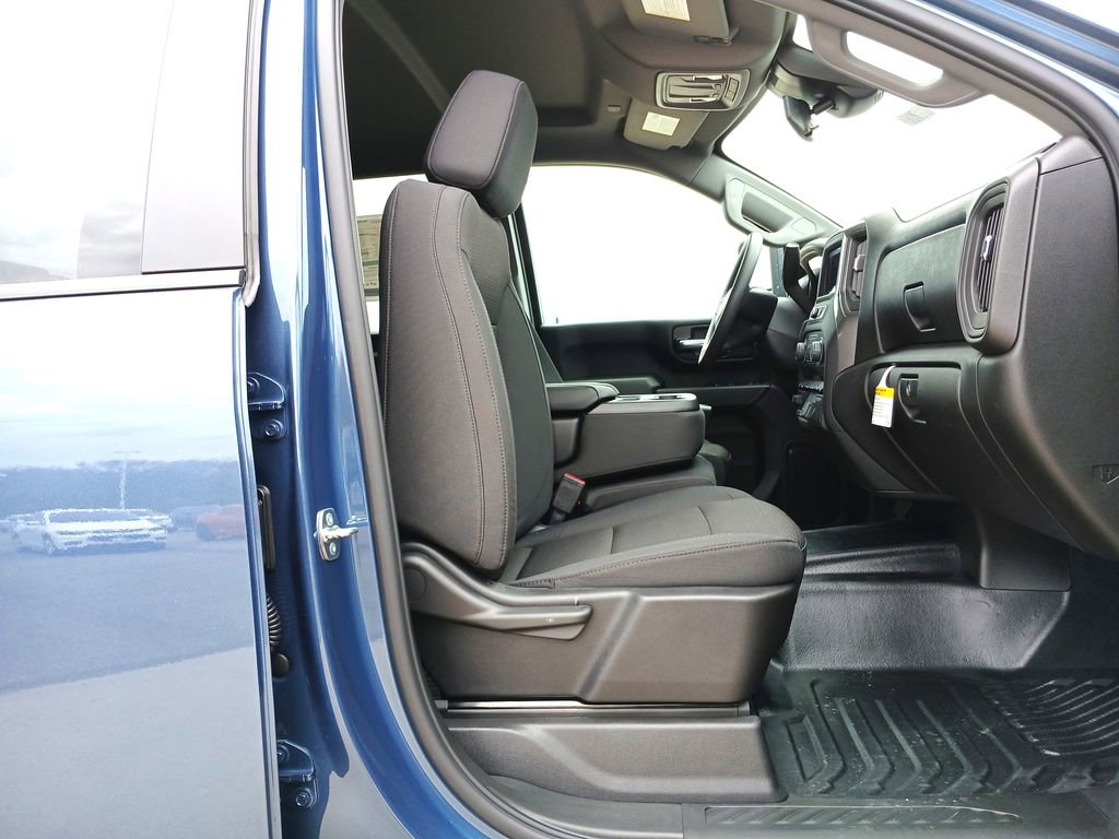 New 2026 Chevrolet Silverado 3500 W/T image 29