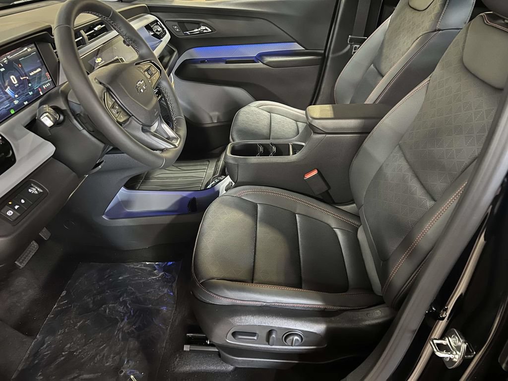 New 2027 Chevrolet Bolt RS w/ LPO, All-Weather Package FWD image 11