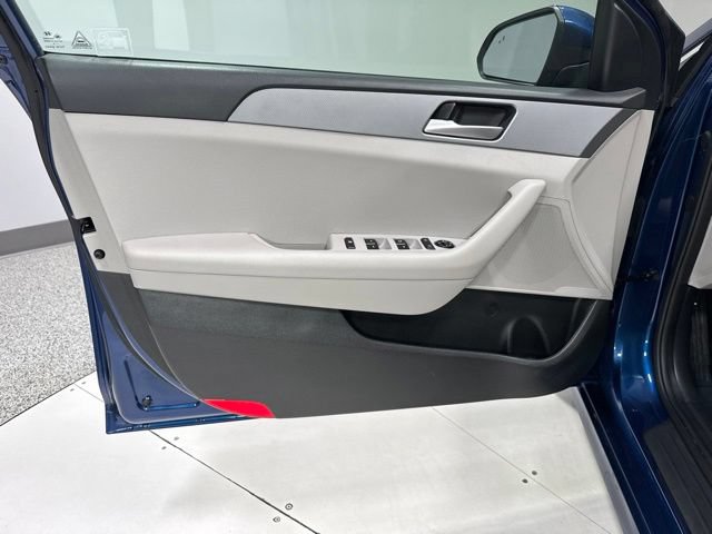 Used 2018 Hyundai Sonata ECO FWD image 9