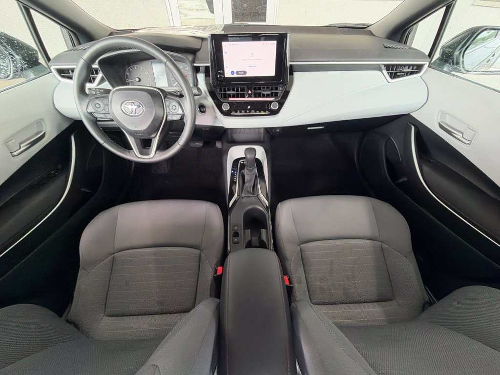 Certified 2024 Toyota Corolla SE FWD image 31