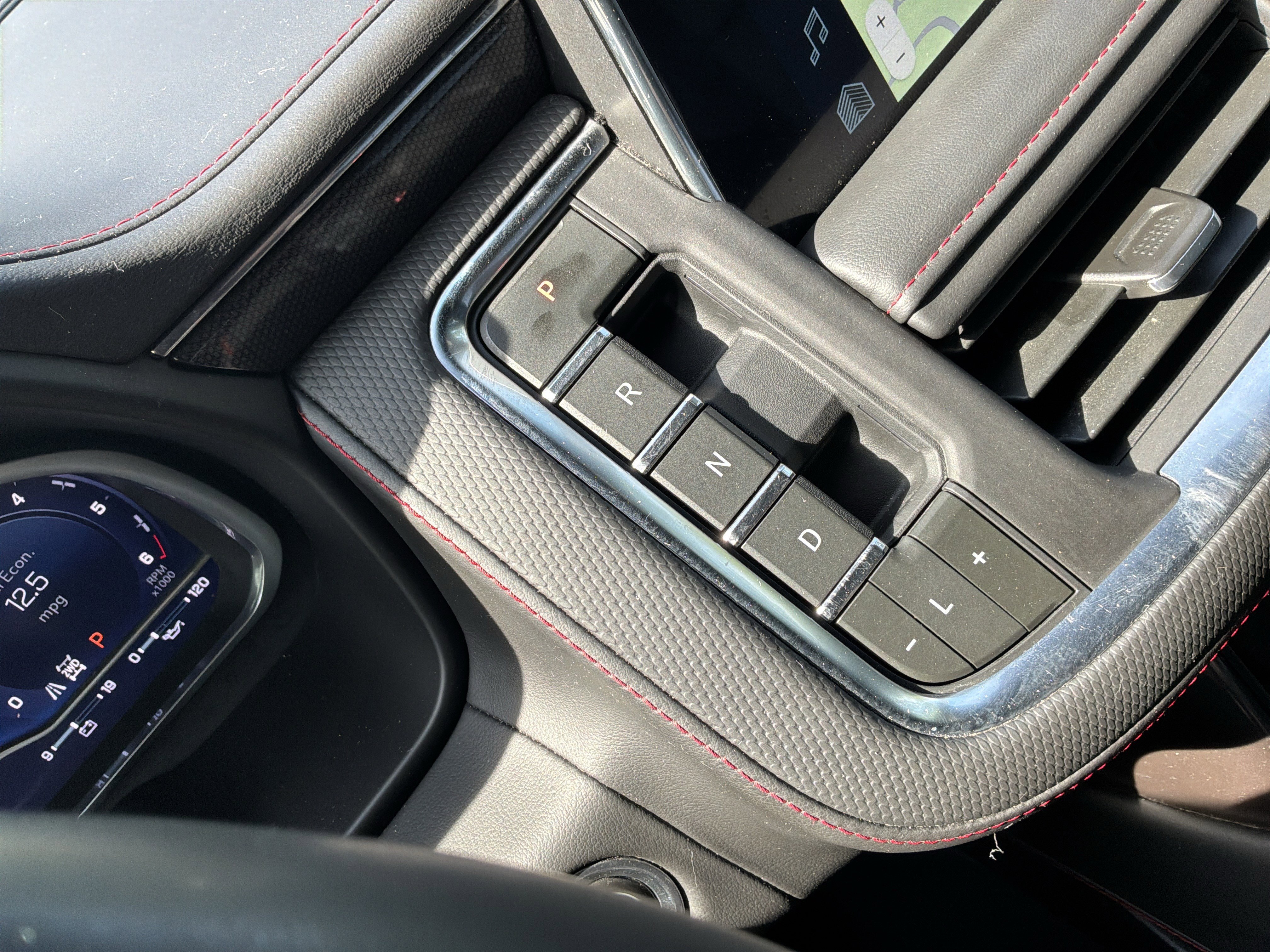 Used 2023 Chevrolet Tahoe RST w/ Luxury Package image 26