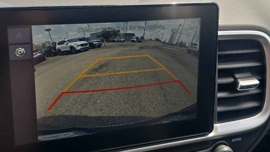 New 2026 Hyundai Venue SEL FWD image 19
