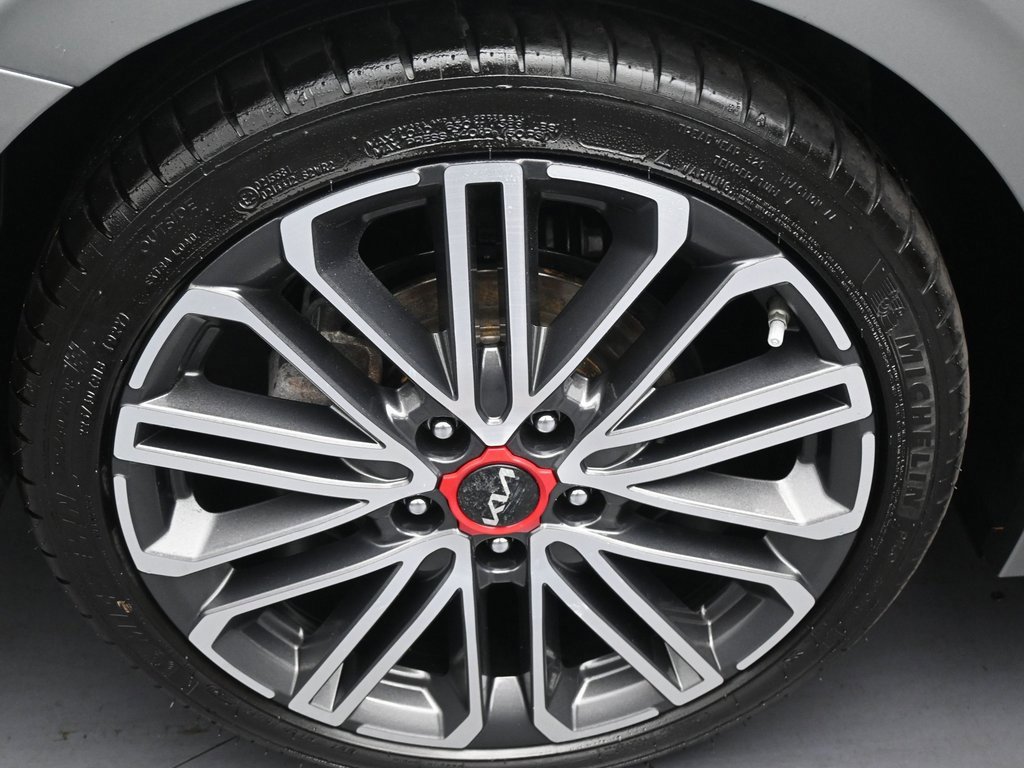 Used 2023 Kia Forte GT image 37