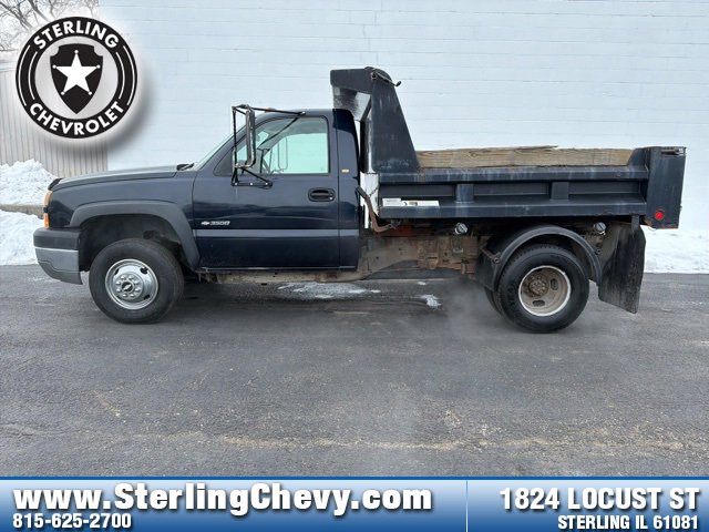Used 2005 Chevrolet Silverado 3500 W/T image 2