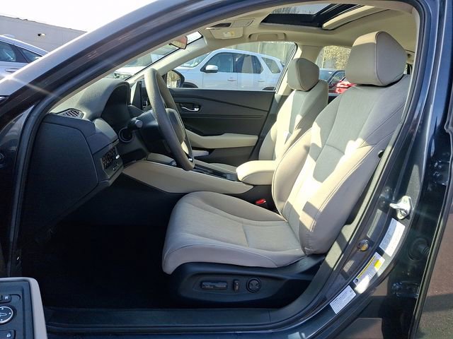Certified 2023 Honda Accord EX image 13