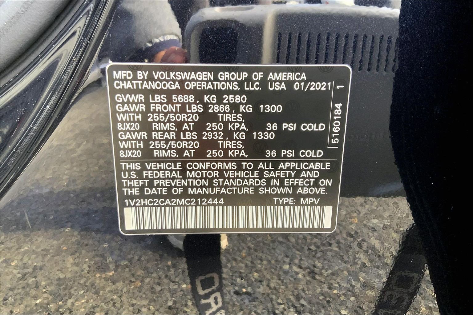 Used 2021 Volkswagen Atlas Cross Sport SE image 30