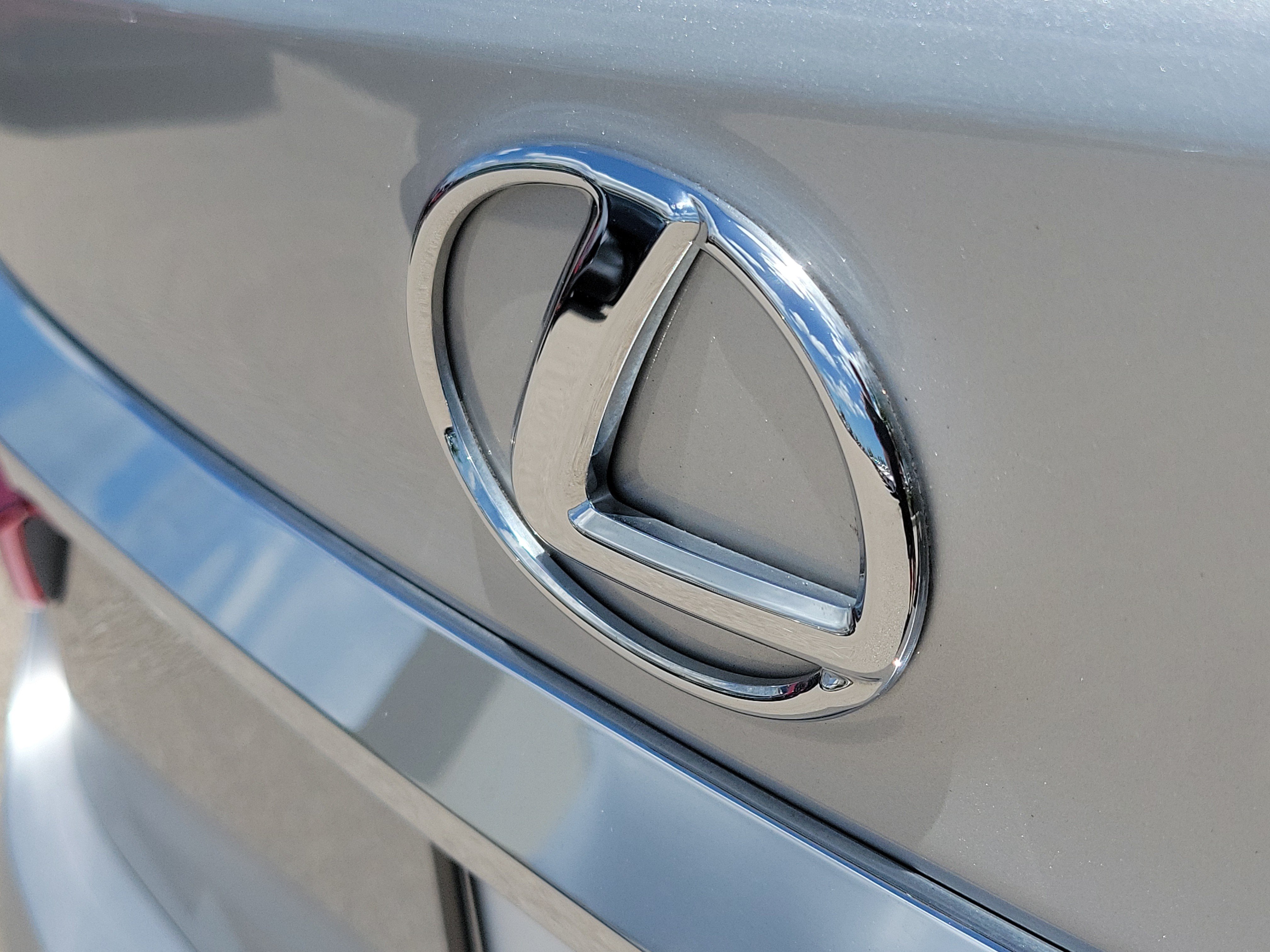 Used 2017 Lexus ES 350 w/ Premium Package FWD image 8