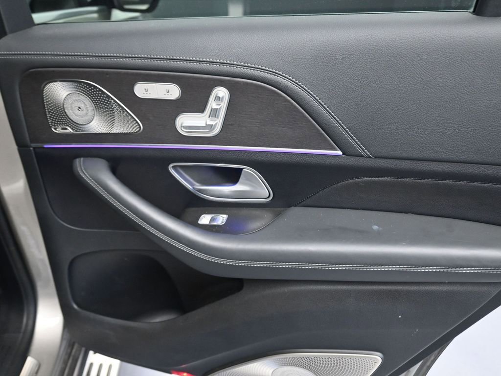 Used 2021 Mercedes-Benz GLS 580 GLS 580 image 16