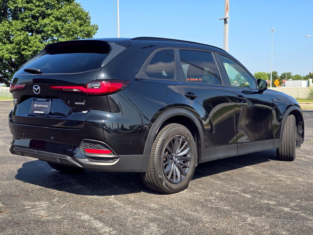 Used 2025 MAZDA CX-70 3.3 Turbo w/ Preferred Package AWD/4WD image 16