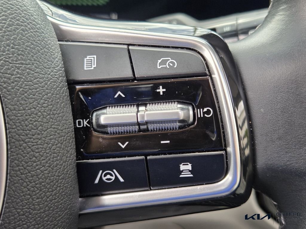 Certified 2025 Kia Sorento X-Line EX image 31