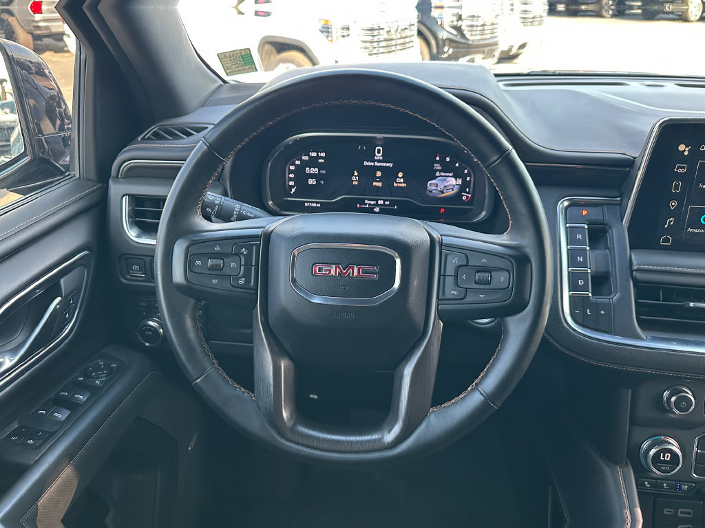 Used 2023 GMC Yukon AT4 w/ AT4 Premium Package AWD/4WD image 12