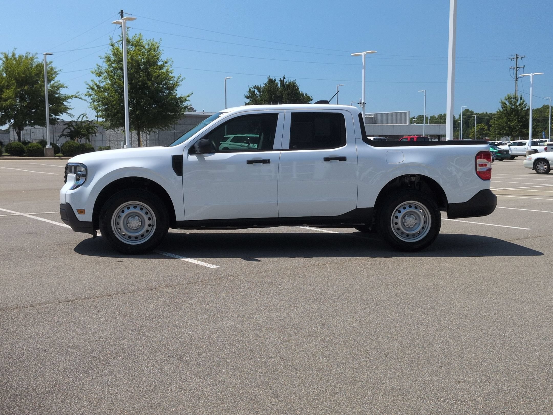 New 2026 Ford Maverick XL FWD image 7