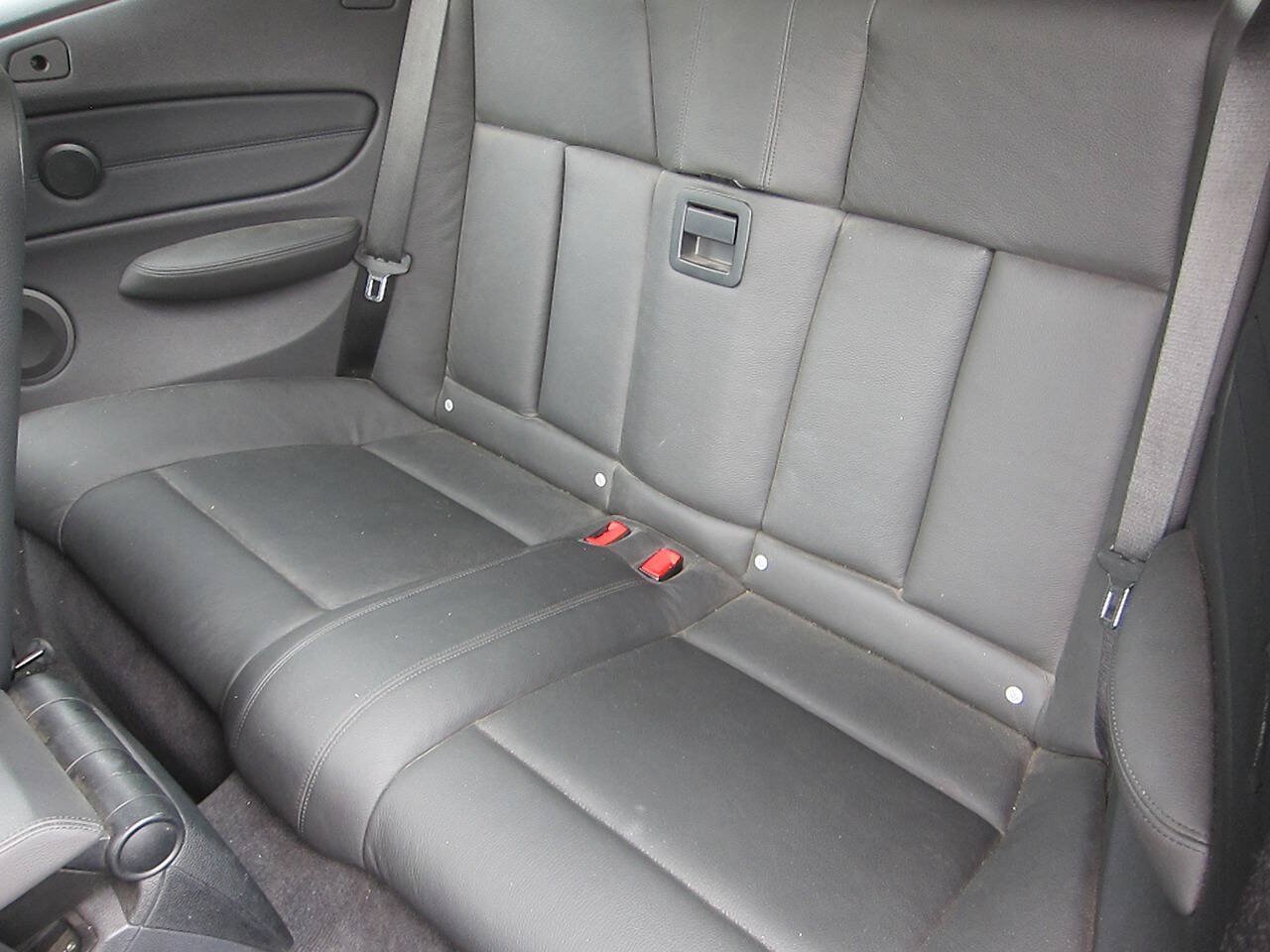 Used 2009 BMW 128i Convertible RWD image 11