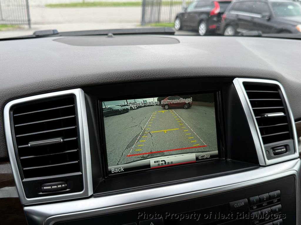 Used 2015 Mercedes-Benz ML 250 BlueTEC 4MATIC image 21