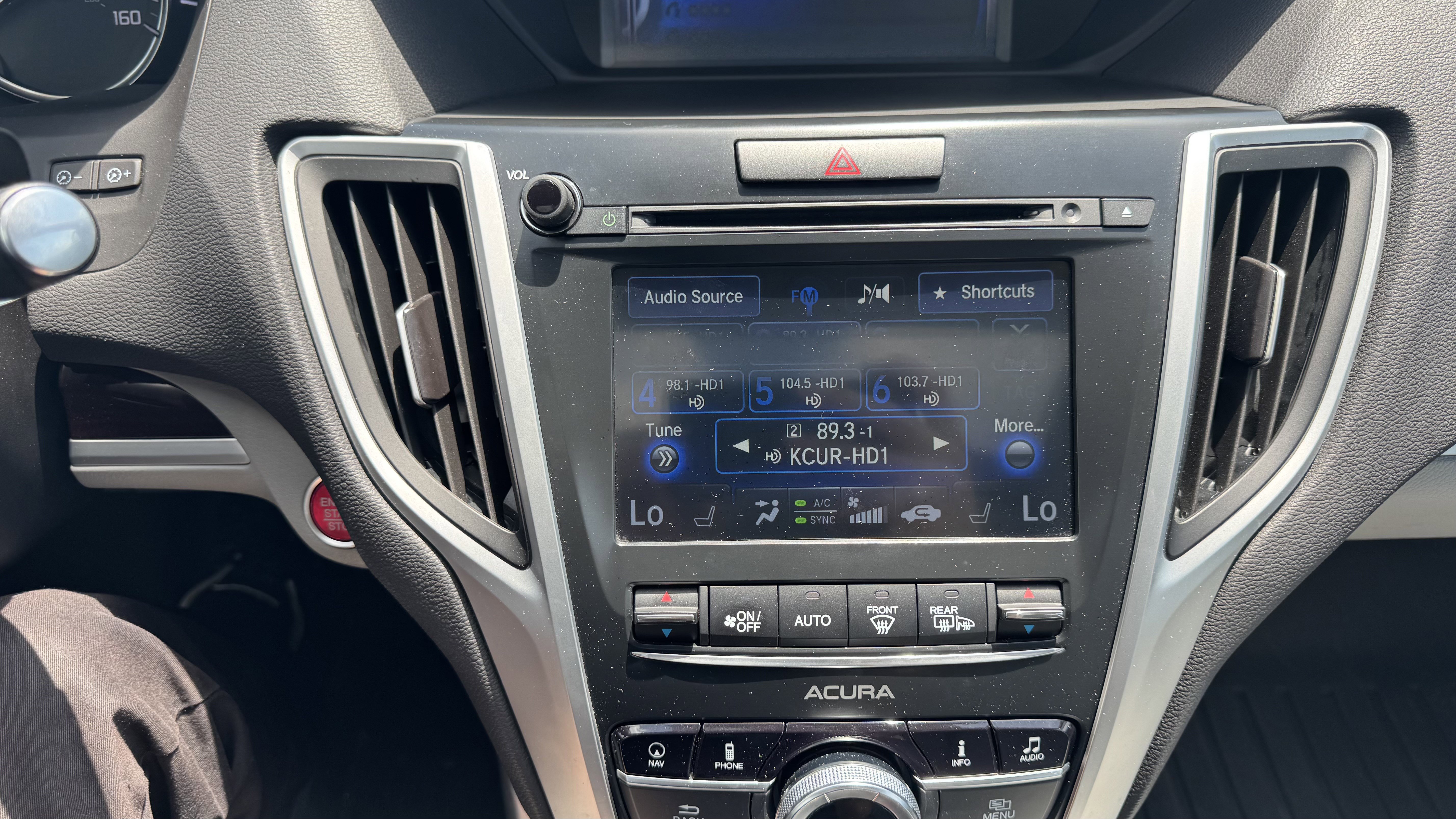 Used 2017 Acura TLX V6 SH-AWD w/ Advance Package image 24