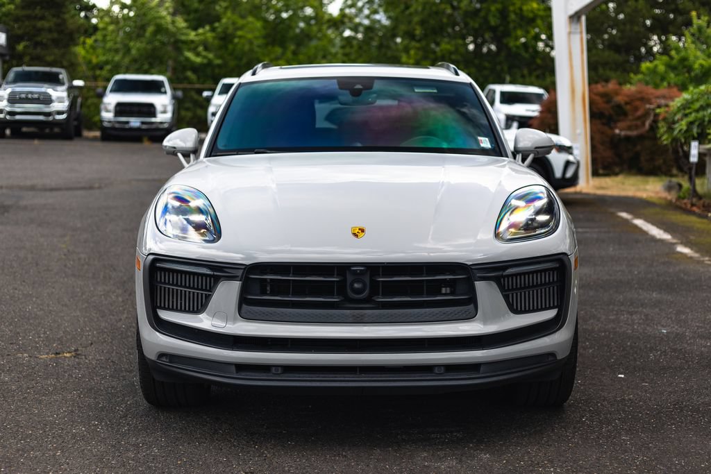Used 2022 Porsche Macan S AWD/4WD image 5