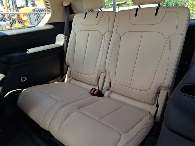 Used 2021 Jeep Grand Cherokee L Limited AWD/4WD image 10