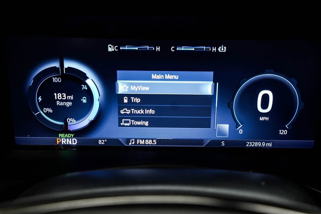 Used 2022 Ford F150 Lightning Platinum image 33