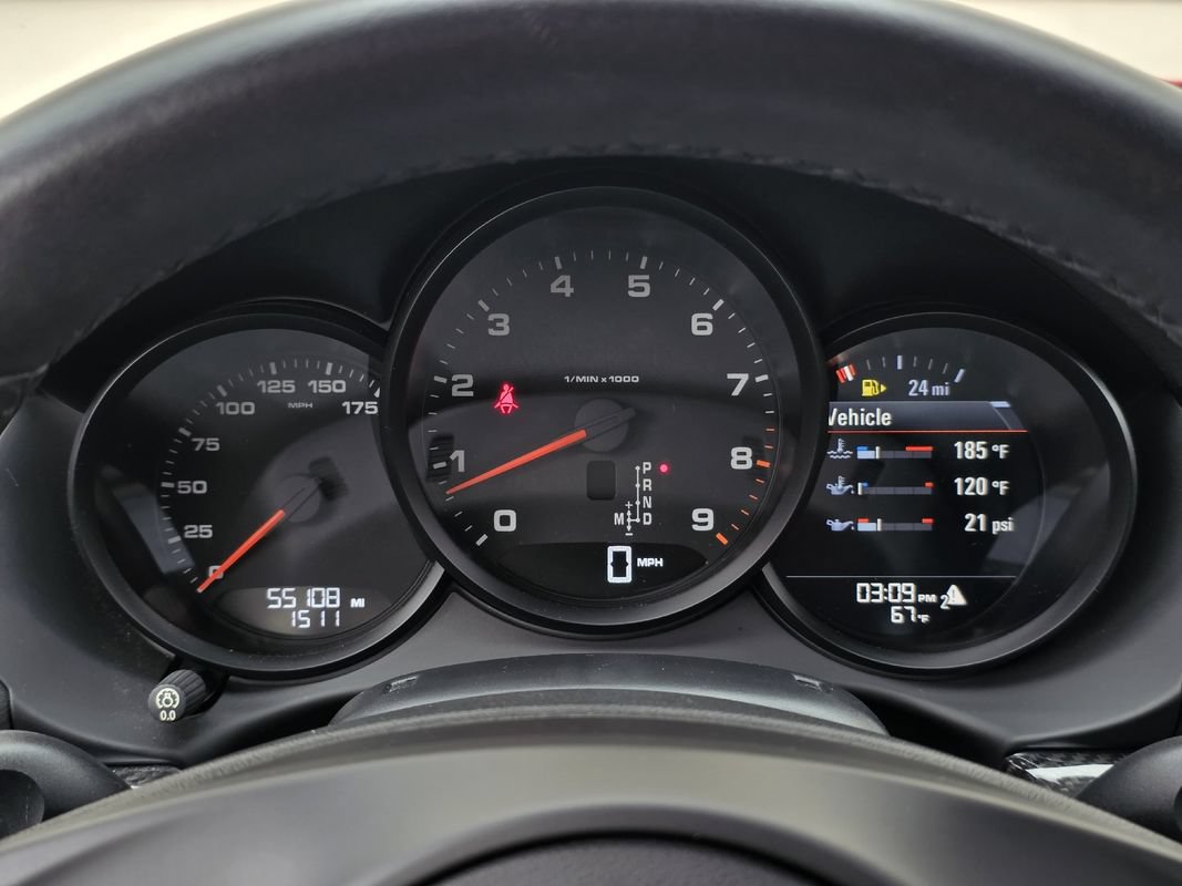 Used 2016 Porsche Cayman RWD image 13