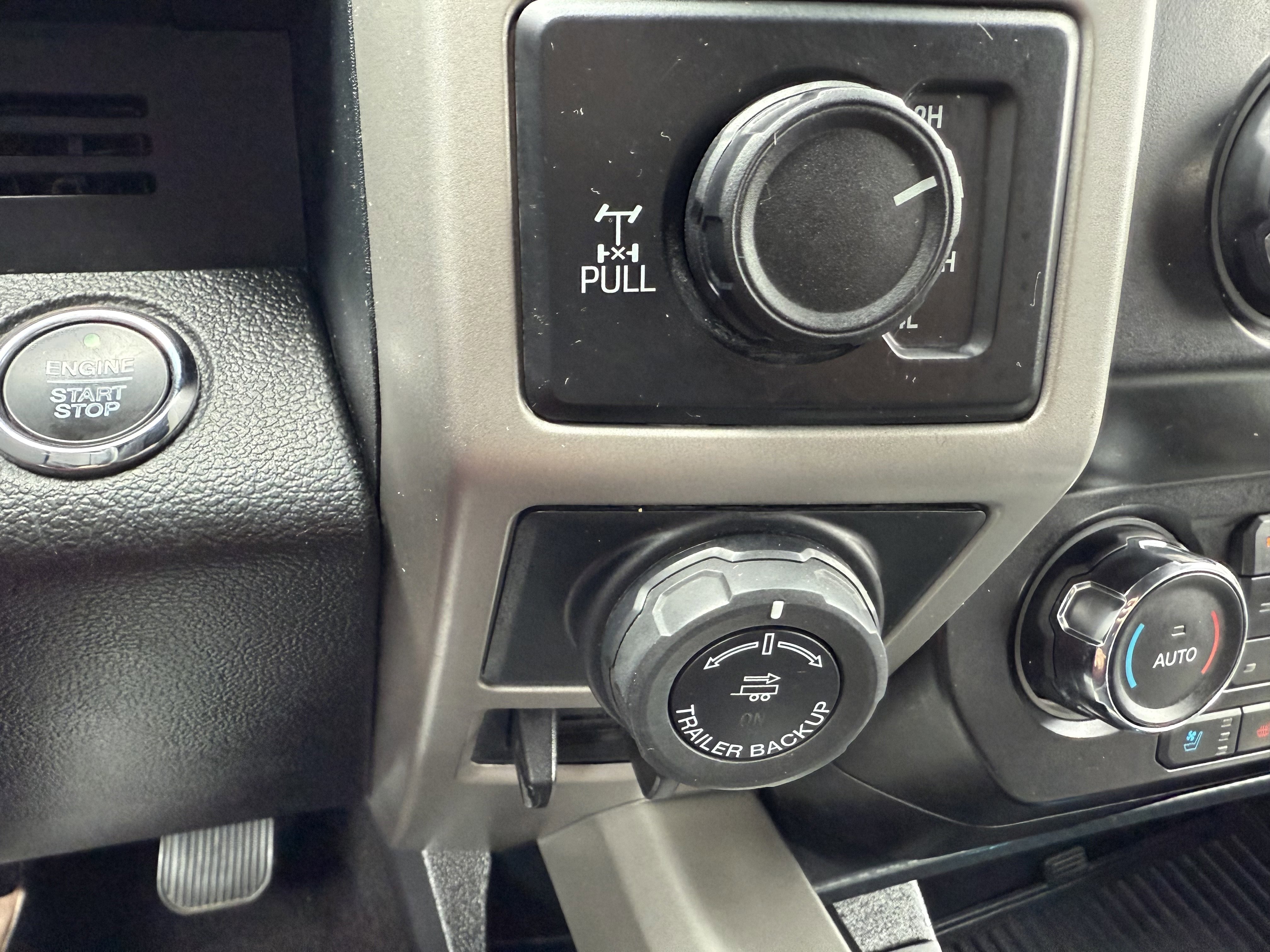 Used 2020 Ford F150 Lariat image 37