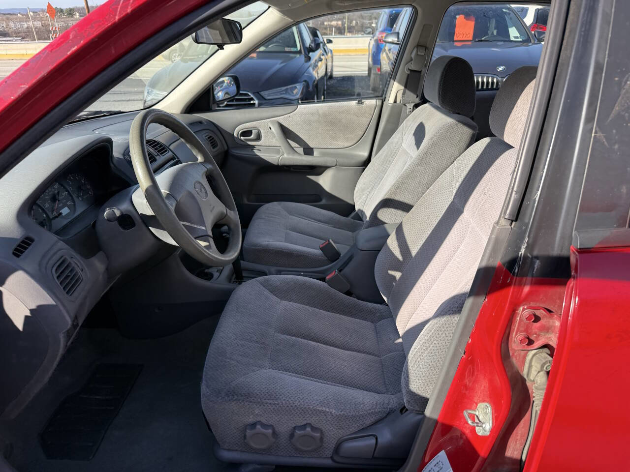 Used 1999 MAZDA Protege DX image 12