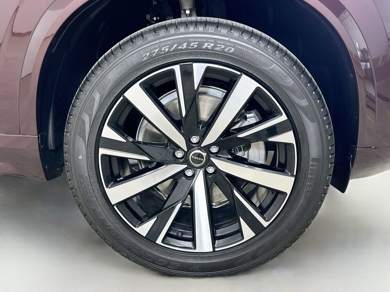 New 2026 Volvo XC90 B5 Core w/ Protection Package AWD/4WD image 10