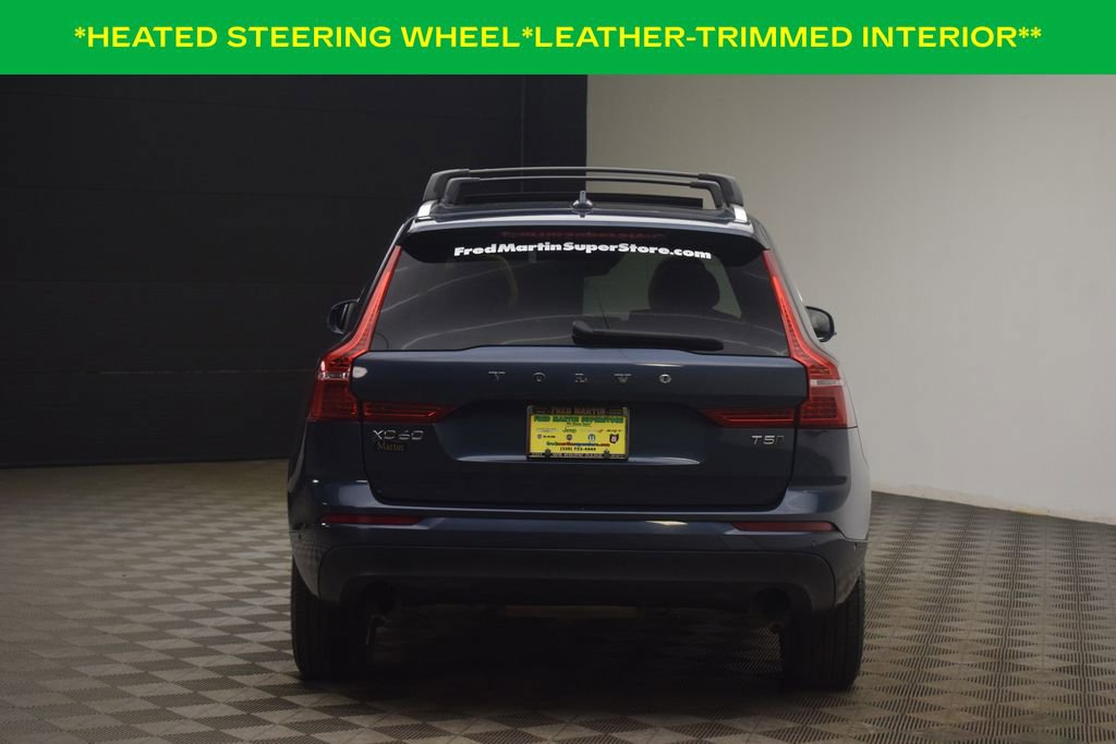 Used 2018 Volvo XC60 T5 Momentum w/ Vision Package AWD/4WD image 7