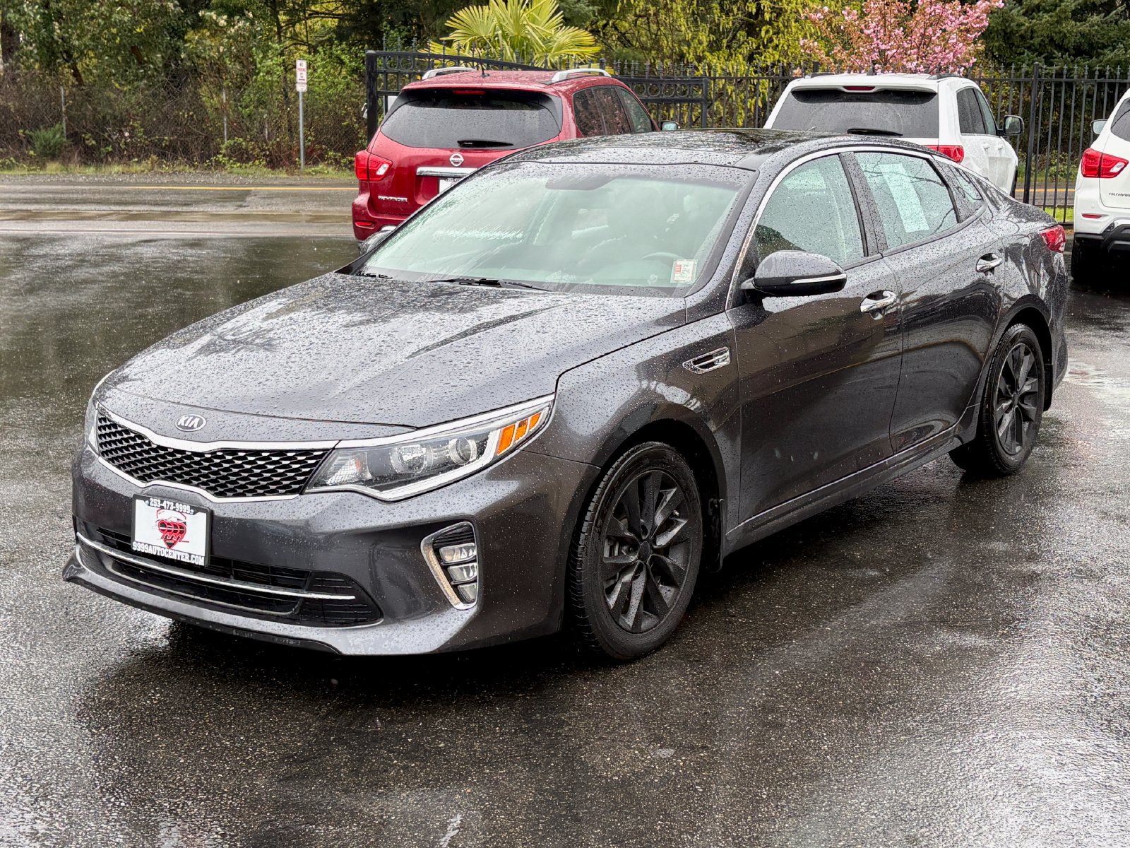 Used 2018 Kia Optima S w/ Panoramic Sunroof Package FWD image 3