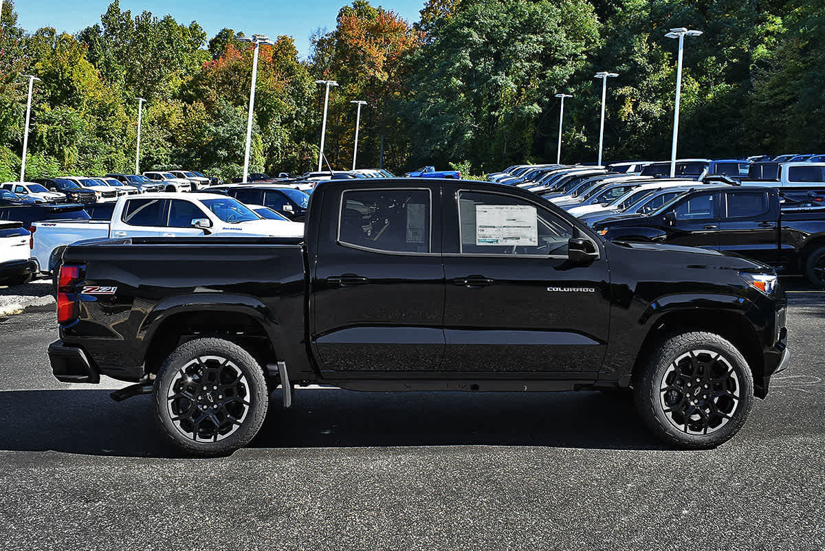 New 2026 Chevrolet Colorado Z71 w/ Technology Package AWD/4WD image 6