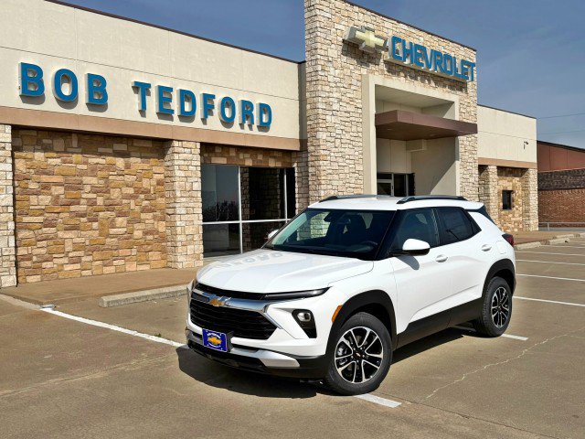 New 2026 Chevrolet TrailBlazer LT FWD image 1