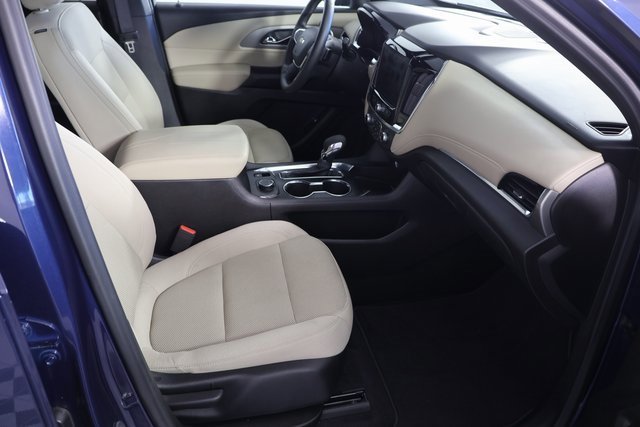 Used 2023 Chevrolet Traverse LT w/ LPO, Cargo Package image 24