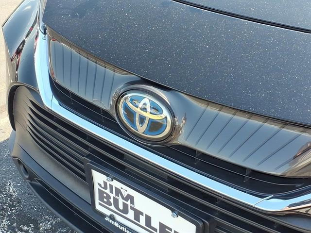 Used 2021 Toyota Venza LE image 22